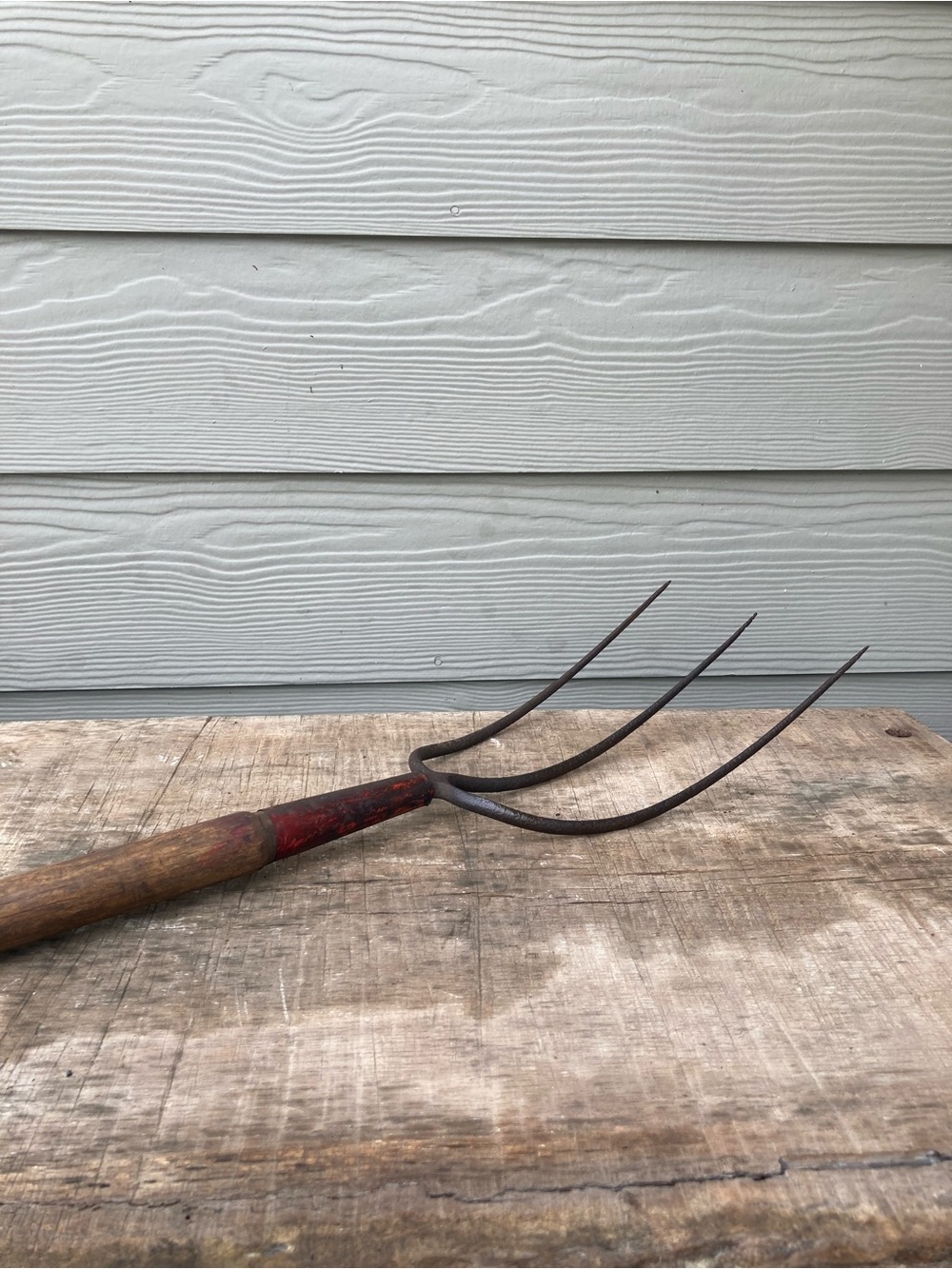 Vintage Garden Pitchfork with Wooden Handle 3 Tines 68” - Picture 11 of 16